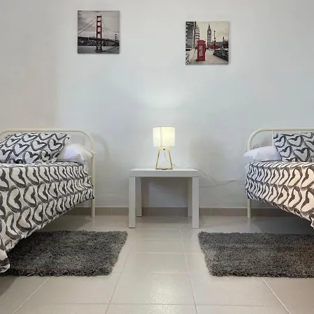 Island House Дом отдыха *